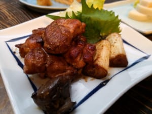 焼き鳥(タレ）　800円