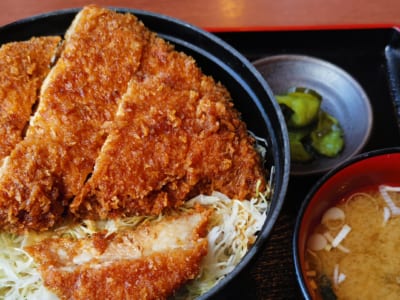 「きらく」のソースカツ丼