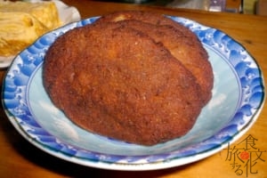 基本は小判（銭）型