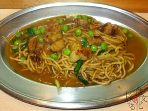 「御縁」のカレーホルそば