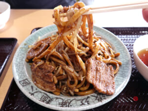 「せんだん亭」のなみえ焼そば