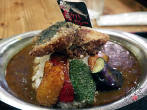 「居酒屋だいせん」の純サバカレー、カレーは鳥取の県民食