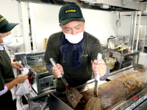 「せんだん亭」を切り盛りする浅見公紀さん