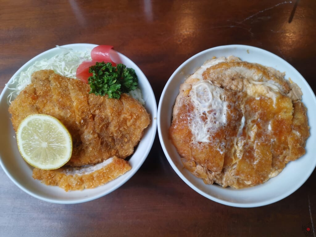 甲府のカツ丼と煮カツ丼