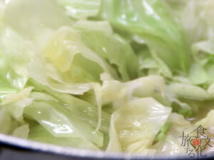 油通ししたキャベツ