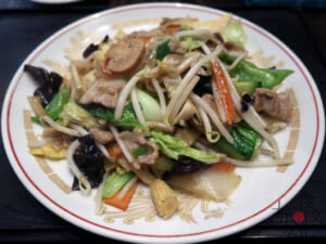 「新華園」の野菜炒め