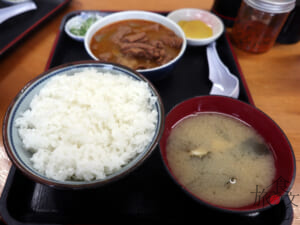 お盆「縦置き」がお作法