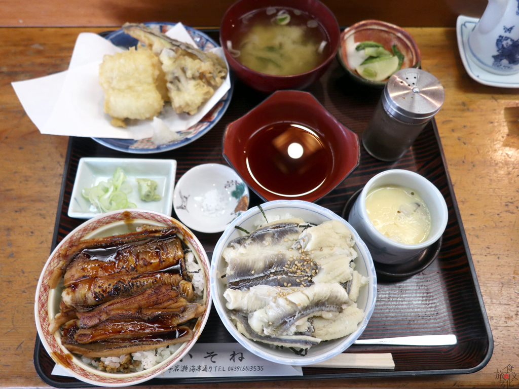 「寿司・活魚料理 いそね」のはかりめ2色丼 ハーフの天ぷら添え