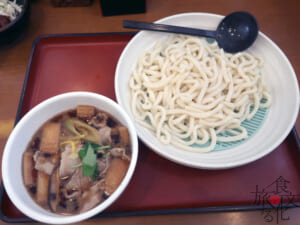 「山田うどん食堂」の肉汁うどん