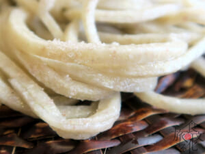 藻塩でそばを味わう