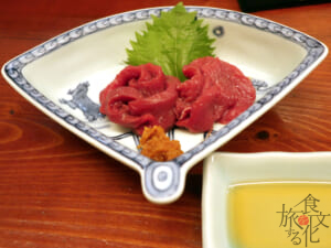 馬刺し