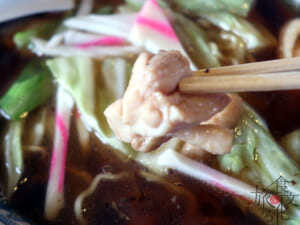 やきそばにしてもラーメンにしても鶏肉は珍しい