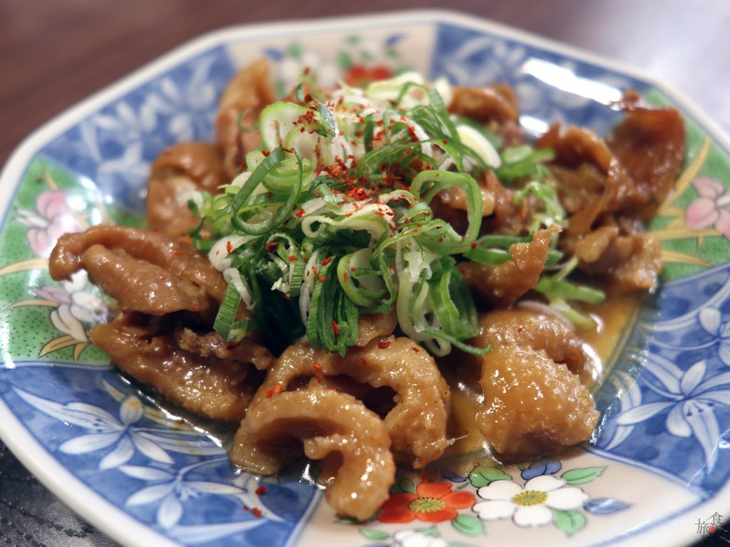 地鶏ならではの歯ごたえが魅力