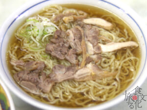 冷たい肉中華は冷たい肉そばのラーメン版