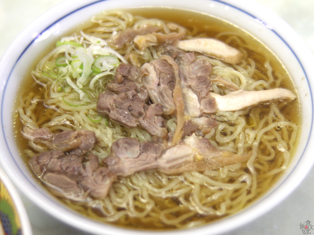 冷たい肉中華は冷たい肉そばのラーメン版