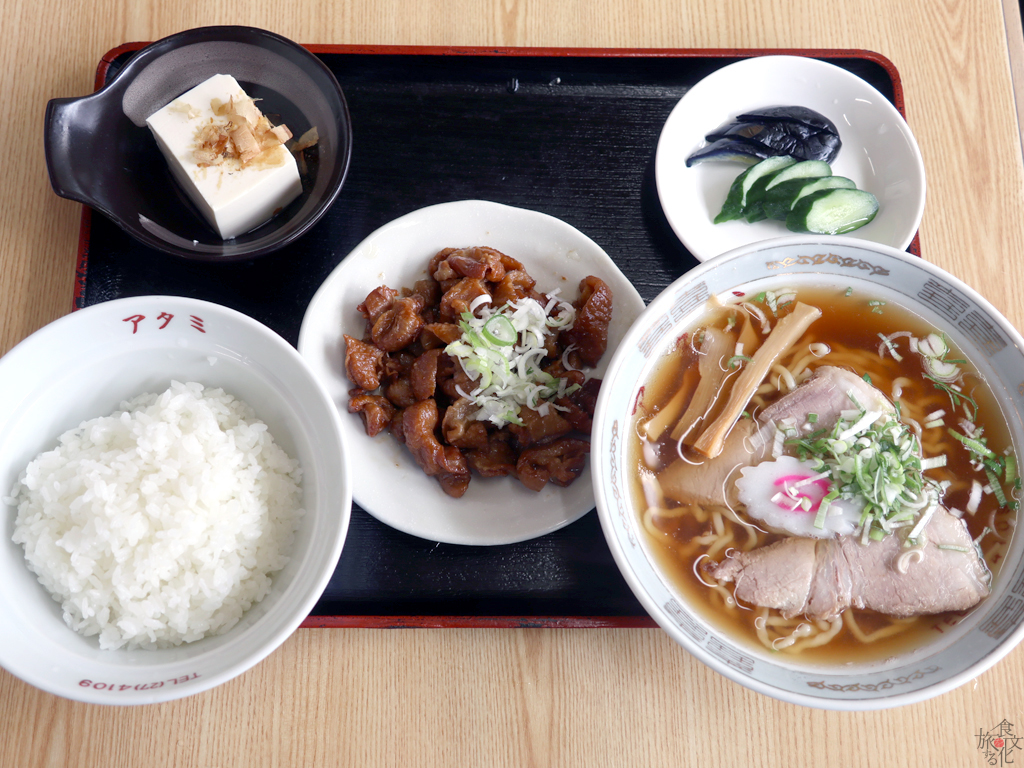 小モツ定食と小ラーメンのセット