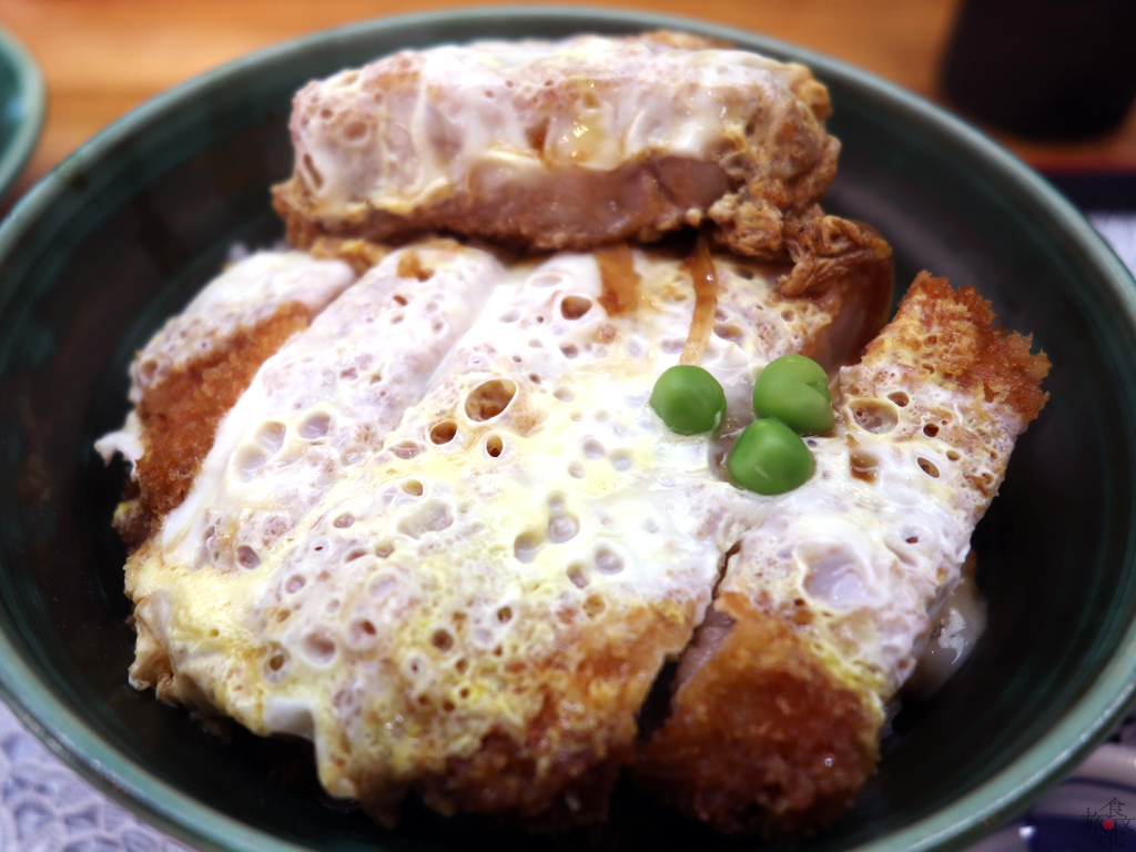 「なかじま」の煮込みソースカツ丼