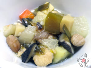 長崎・大村では煮物にも落花生を使う