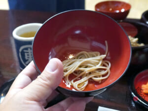 15杯でかけそば１杯分