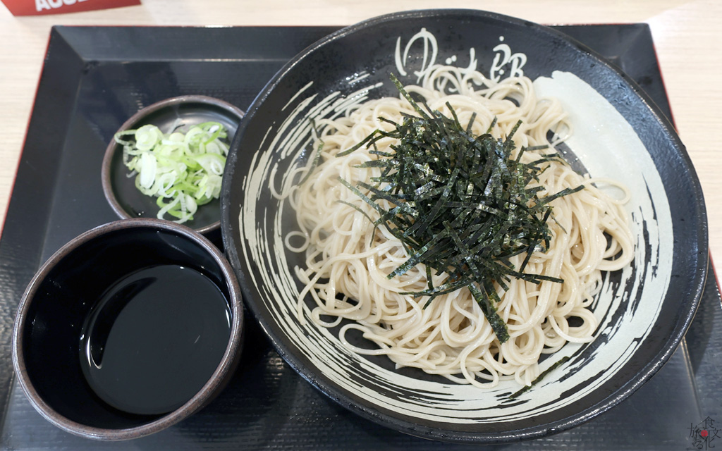 そばとつゆをシンプルに味わう