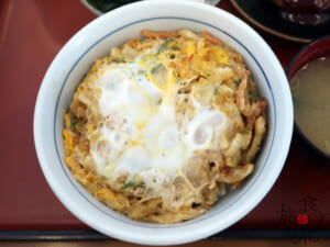 定番のかき揚げ丼