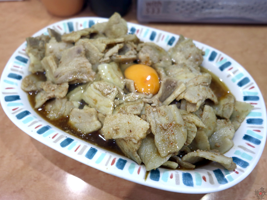 肉を追加するとルーが見えなくなりそう