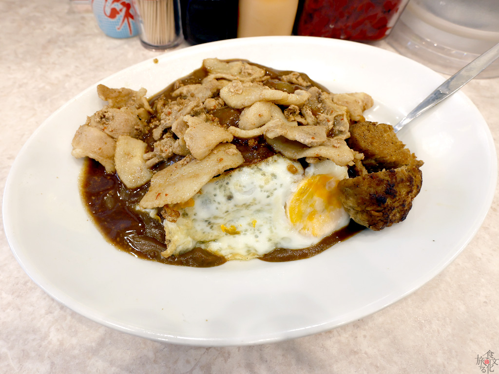 鶴見店のデラスタカレー