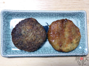 「ふらっと」の神社コロッケ 右が味噌